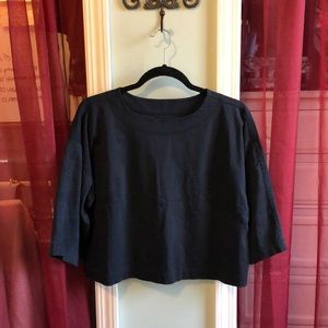 Everlane Cropped Black Shirt